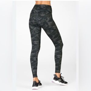 Fabletics Powerhold 7/8 Camouflage Leggings, Size Small